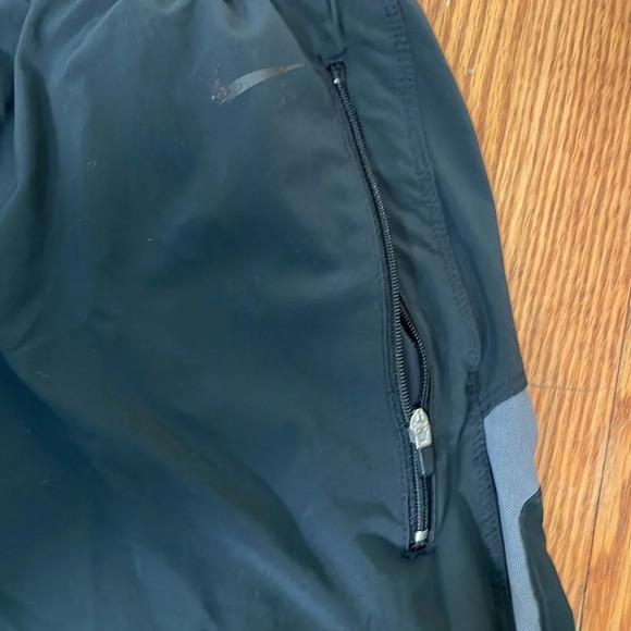 Nike Lightweight shell windpants track pants Y2k street wear black men small - Picture 5 of 9